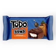 تودو بومب كيك شيكولاتة بحشو الكريمة  مغطى بالكاكاو