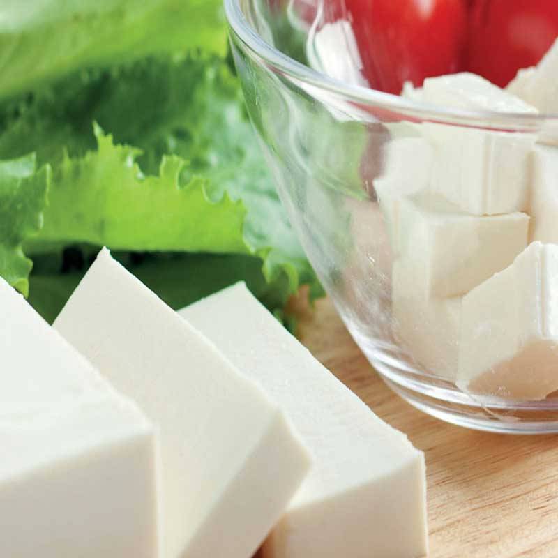 جبنة بيضا ملح خفيف