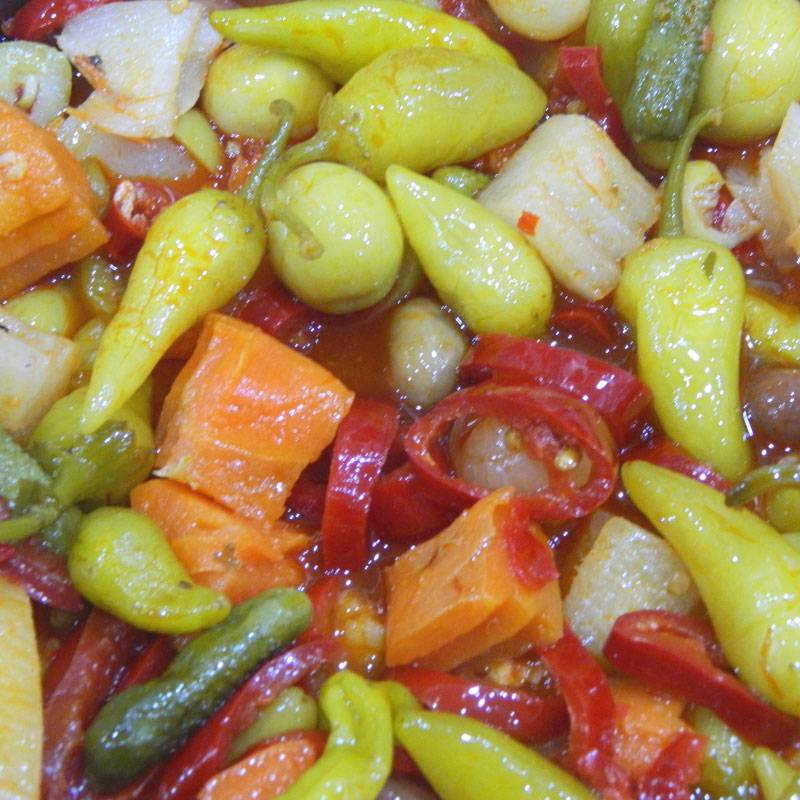 مخلل بوليف مشكل فاخر